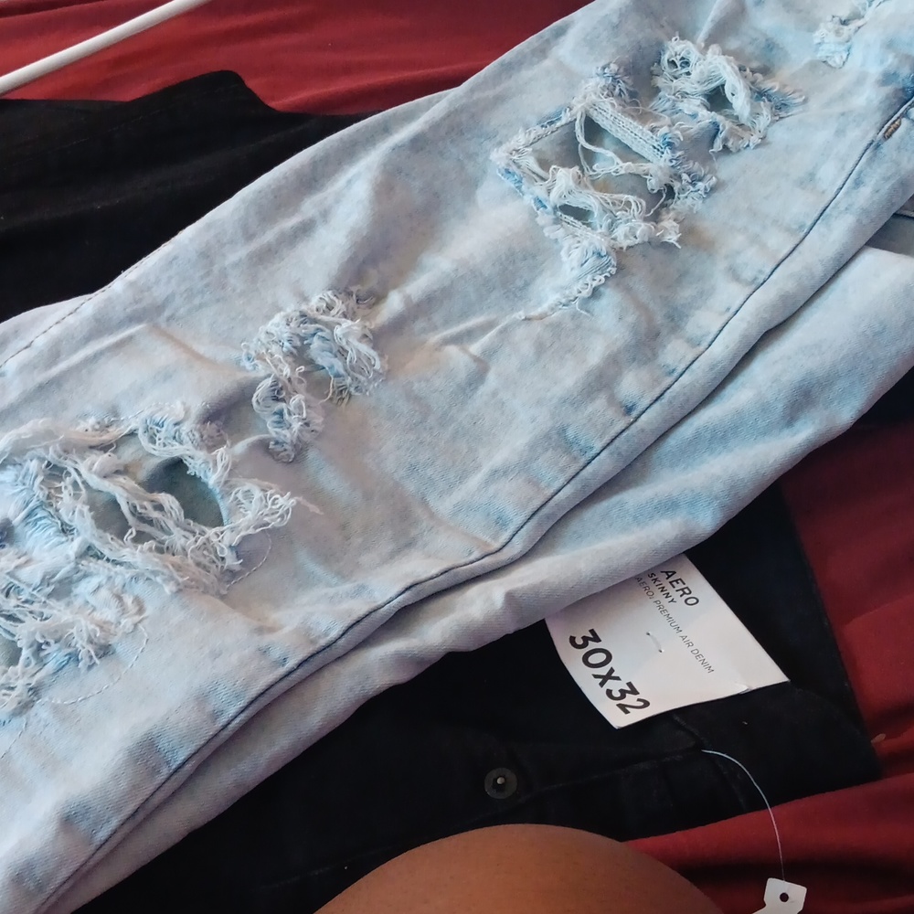 Jeans - Picture 2 of 2